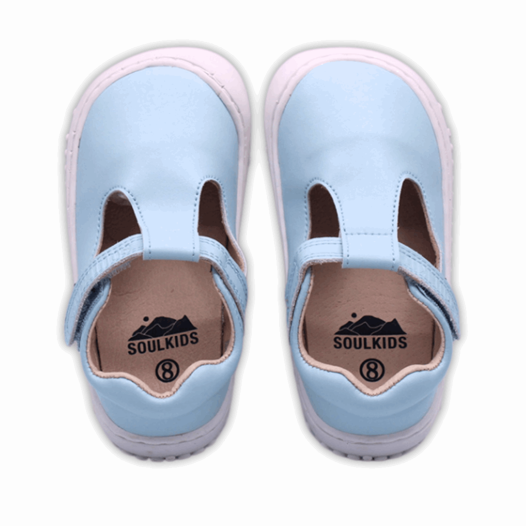 Zapatilla Ergonómica Guillermina Aconcagua Celeste vista ambos pies desde arriba