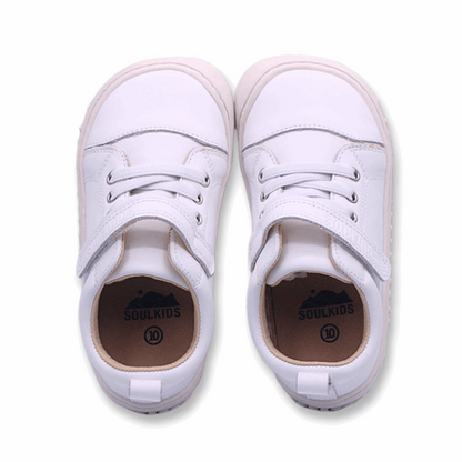 Zapatilla Ergonomica barefoot Escolar Aconcagua 2 color Blanco para niños unisex vista ambos pies desde arriba