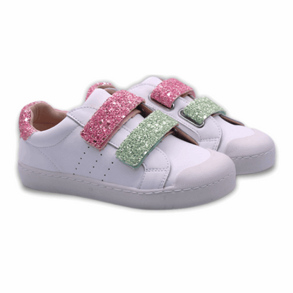 Zapatilla Ergonómica Arrayan 2 Blanca con straps Rosado  y verde glitter vista frontal en diagonal ambos zapatos 
