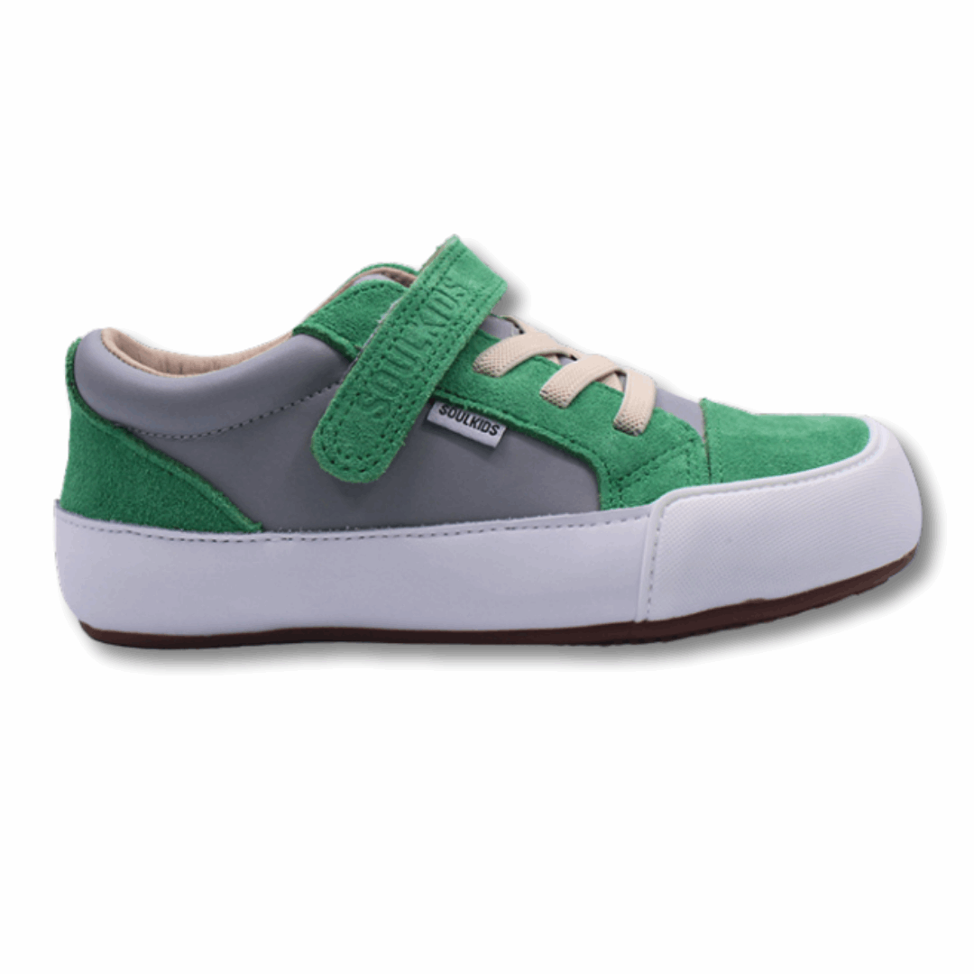Zapatilla Ergonómica Oasis 2 gris y verde vista lateral 